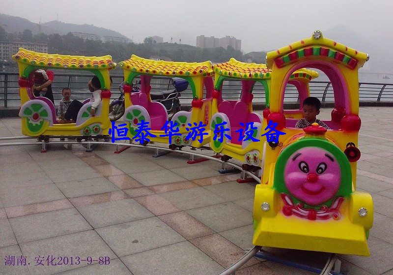 轨道小火车