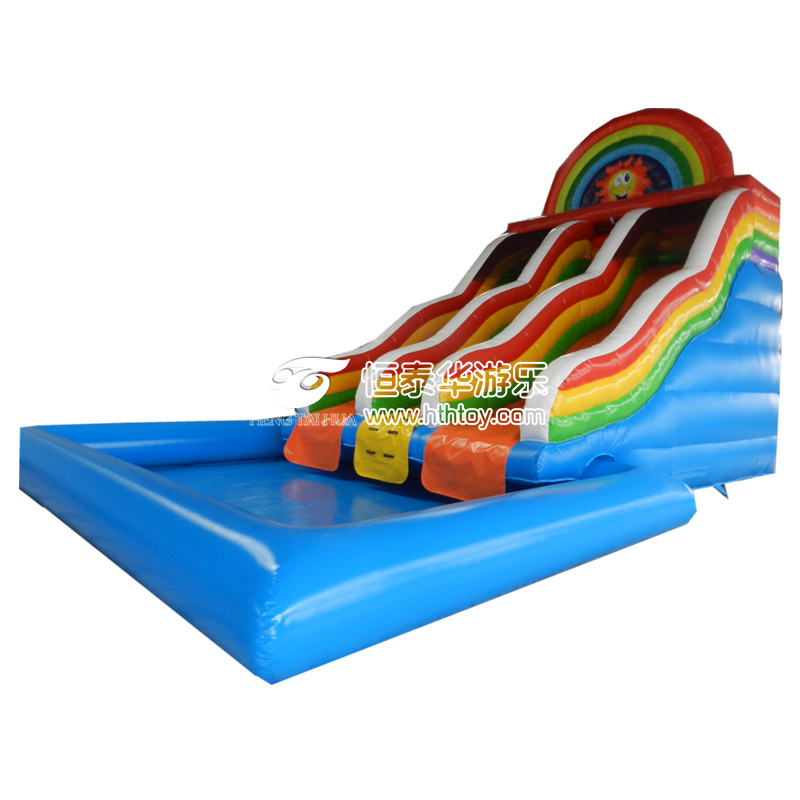 彩虹充气水滑梯