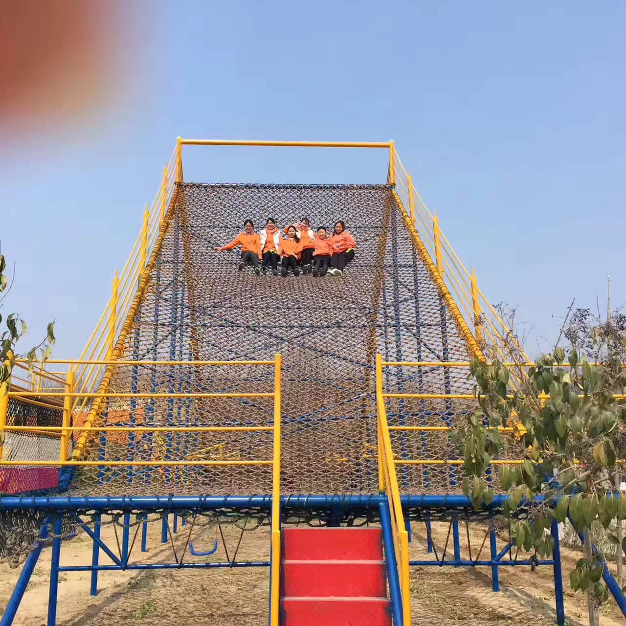 夏季的投资移动水上乐园可能是你的菜