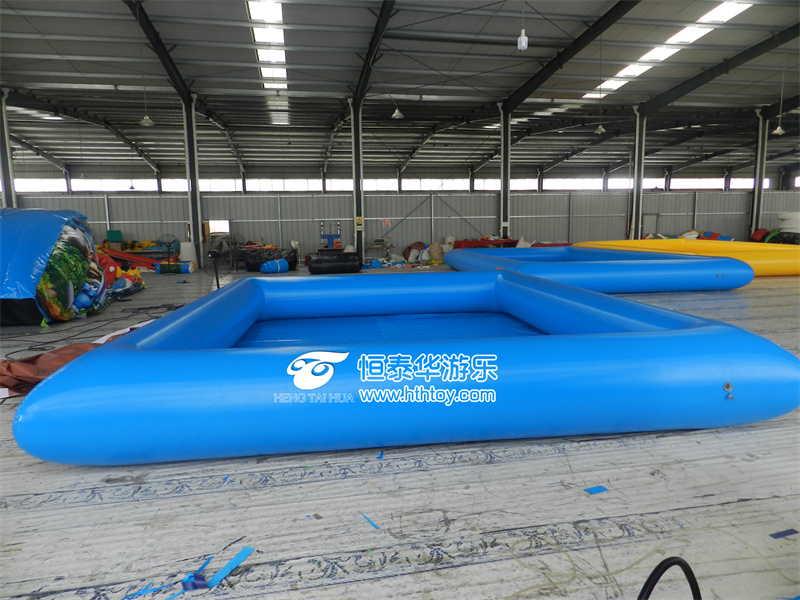 Inflatable swimming pool.jpg